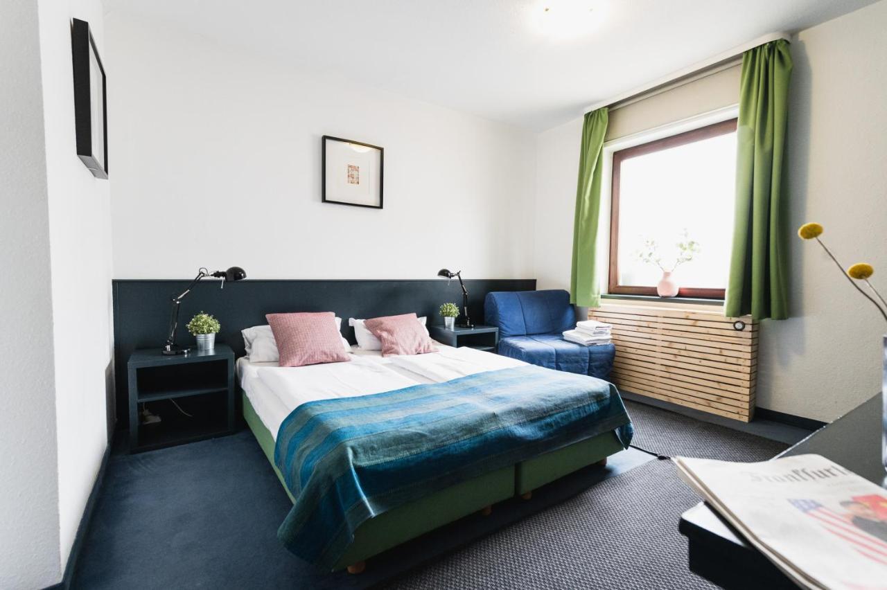 City Hotel Fellbach 24H Check-In ภายนอก รูปภาพ