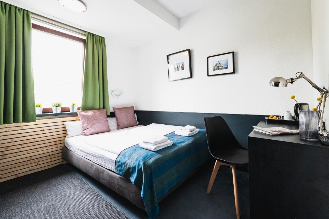 City Hotel Fellbach 24H Check-In ภายนอก รูปภาพ